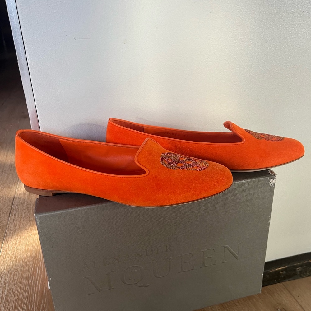 Alexander McQueen Orange Embroidered Flats, Sz.39 - Picture 10 of 12